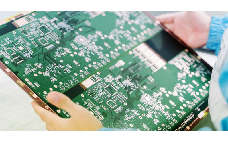 電子工程師如何擺放PCB元器件？10條技巧經(jīng)驗