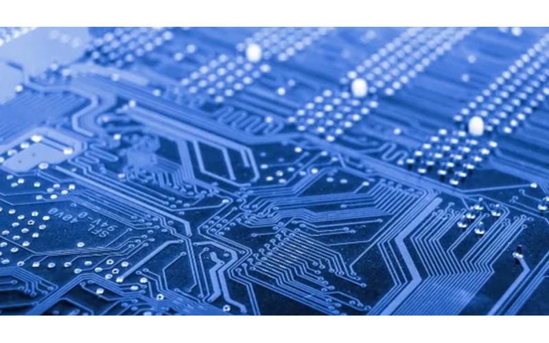 PCB設計布局技巧分享：提高電路板性能和可靠性的實用方法